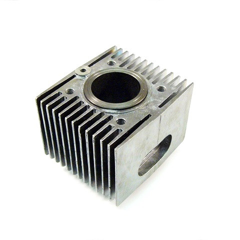 Henger BABETTA 207